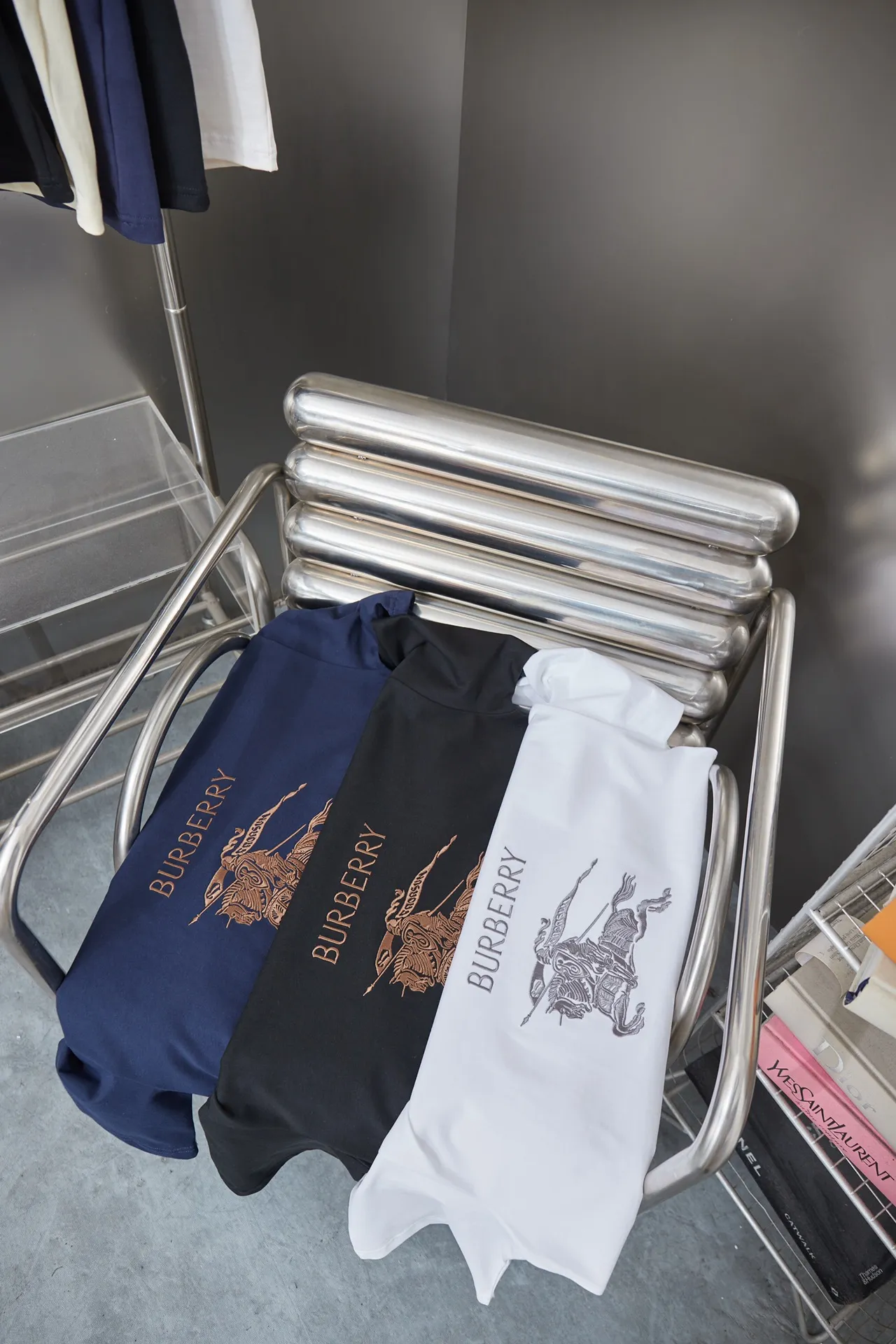 BBR 2026ss · 320 100% · 32 1X 1 ， · ， 。 ， ， ， ， 。 · · ：White /Royal Blue/Black Size：S M L XL